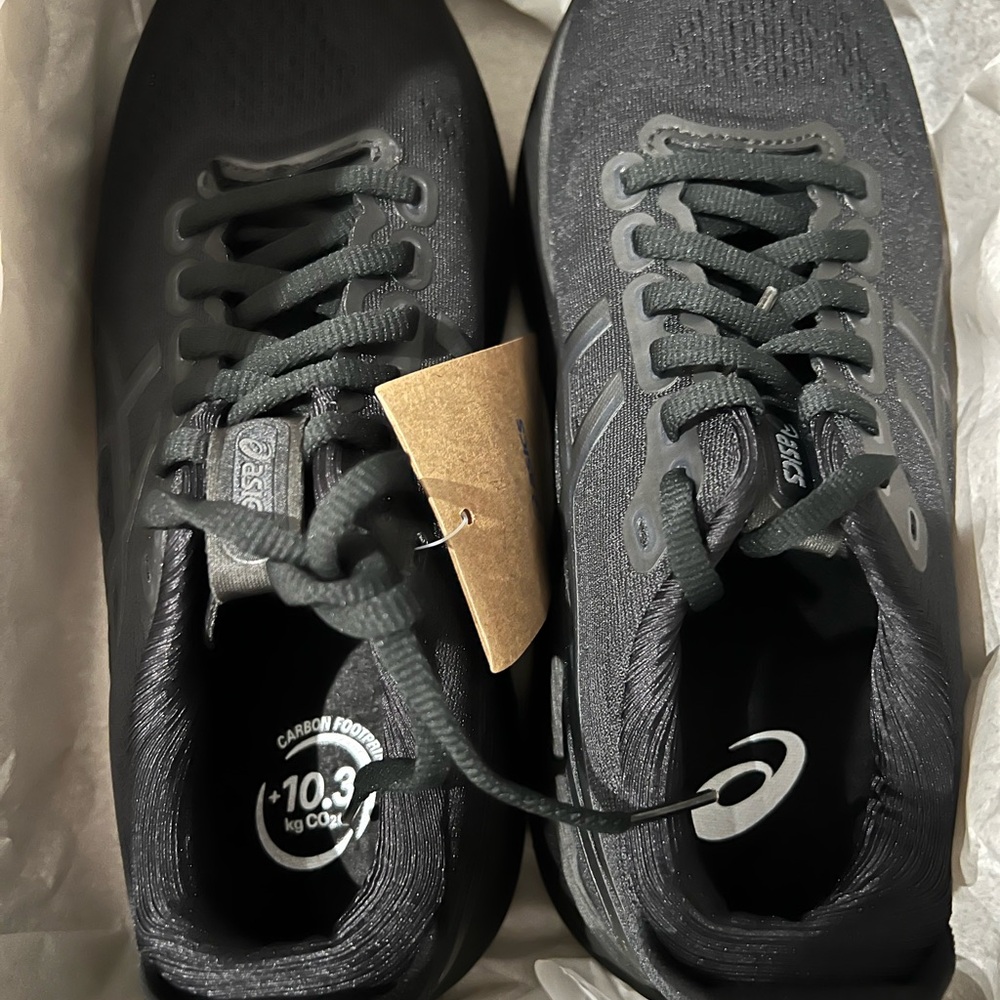ASICS GEL-KAYANO 32